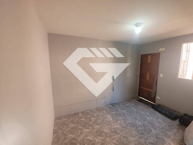  em  - 