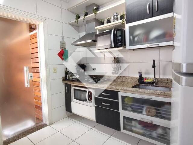 Casa em condomínio para Venda em Poá - 4